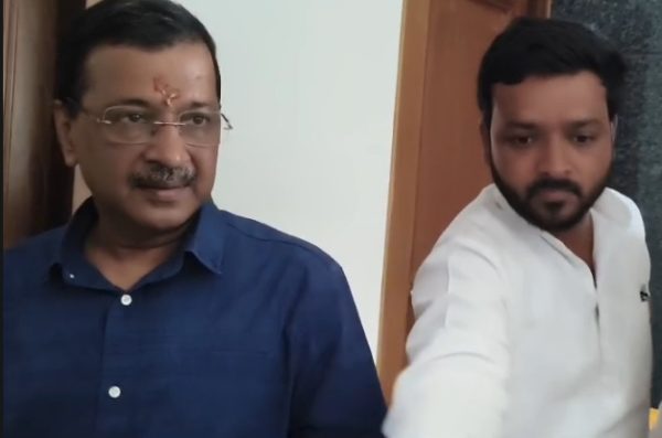 बाराबंकी में अरविंद केजरीवाल और संजय सिंह का भव्य स्वागत, कार्यकर्ताओं में दिखा उत्साह