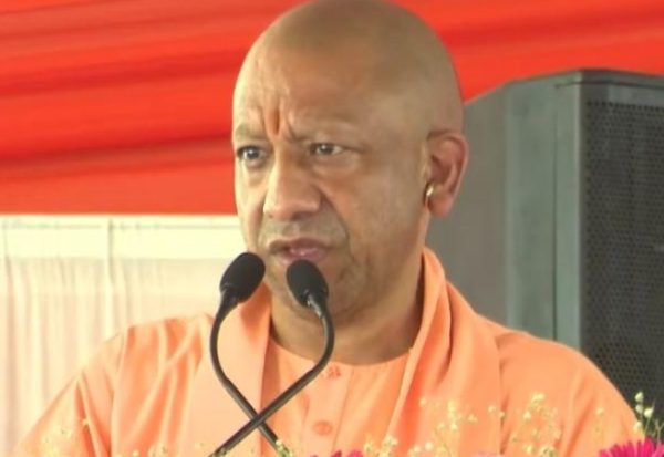 श्रीराम मंदिर दान प्रकरण पर मुख्यमंत्री योगी का सख्त संदेश, बोले- आस्था से खिलवाड़ किसी कीमत पर बर्दाश्त नहीं