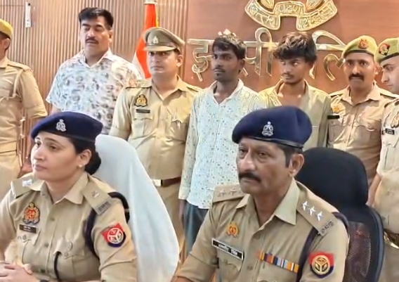 झांसी: बाइक चोर गिरोह के 2 शातिर गिरफ्तार, 8 बाइक व तमंचा बरामद