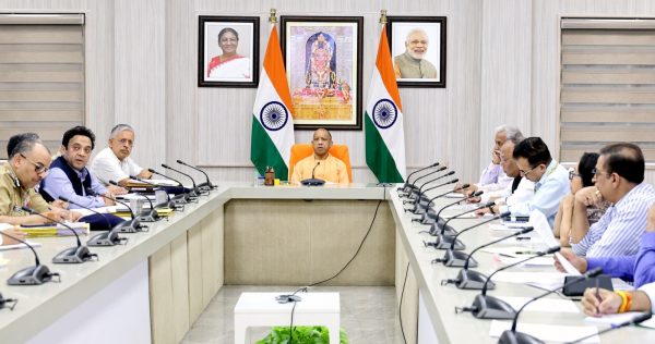 CM योगी ने पुलिस भर्ती परीक्षा से लेकर ‘विकसित भारत’ अभियान तक दिए सख्त निर्देश