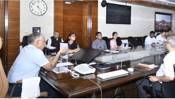 संभावित बाढ़ को लेकर यूपी सरकार अलर्ट, मुख्य सचिव ने की व्यापक समीक्षा