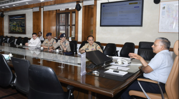 यूपी में साइबर अपराध पर सख्त एक्शन: मुख्य सचिव एस.पी. गोयल ने दिए कड़े निर्देश