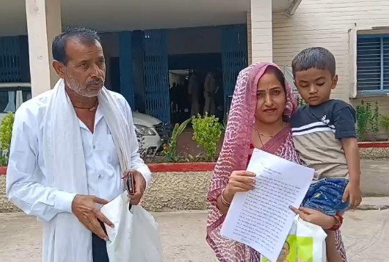 फतेहपुर में एसडीएम के आदेश के बाद भी भूमि पर दोबारा कब्जे का आरोप, पीड़िता ने डीएम-एसपी से लगाई न्याय की गुहार