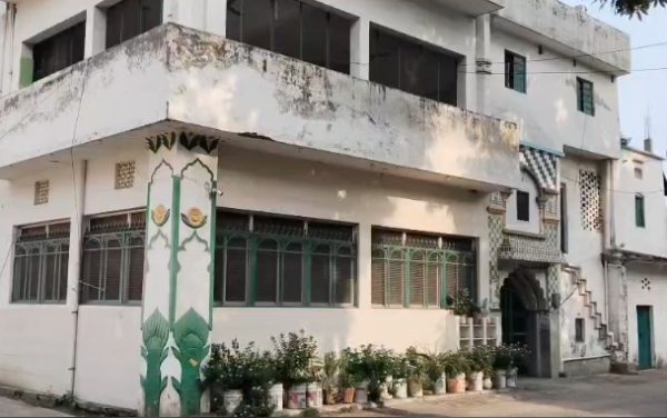 सहारनपुर में 70 साल पुरानी मस्जिद मामले में प्रशासनिक कार्रवाई, नगर मजिस्ट्रेट कोर्ट ने जारी किया आदेश