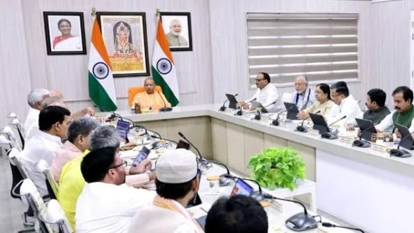 योगी कैबिनेट की बड़ी बैठक में 27 प्रस्तावों को मंजूरी, होमगार्ड को मिला कैशलेस इलाज का लाभ