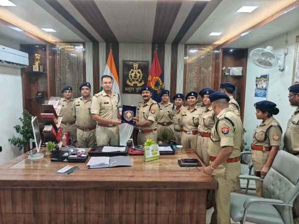 मथुरा SSP ने प्रशिक्षु क्षेत्राधिकारियों को साइबर अपराध की बारीकियों से कराया अवगत