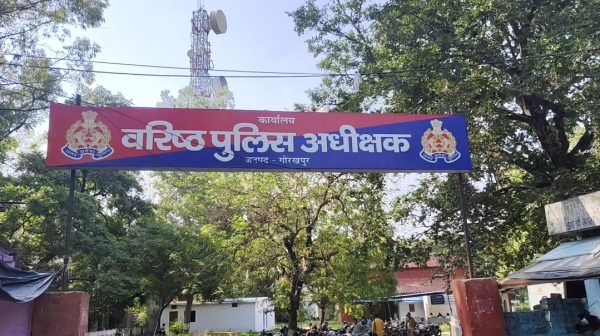 गोरखपुर में SSP का बड़ा एक्शन: कोतवाली प्रभारी लाइन हाजिर, नगर निगम चौकी प्रभारी निलंबित