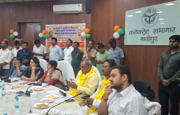गाजीपुर में ओमप्रकाश राजभर के बड़े बयान, मुफ्त बस सेवा से लेकर 2027 चुनाव तक पर बोले