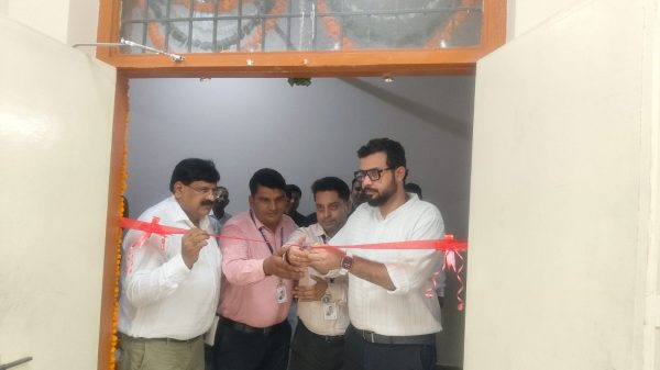 नगर निगम मथुरा-वृंदावन में आधुनिक कंपैक्टर सिस्टम शुरू, 6600 फाइलों के सुरक्षित रखरखाव की होगी सुविधा