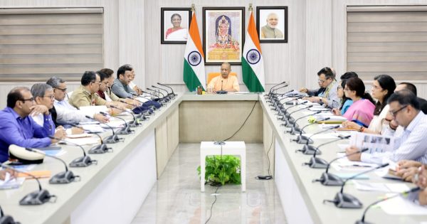 सीएम योगी की उच्चस्तरीय समीक्षा बैठक: कांवड़ यात्रा पर जीरो टॉलरेंस, महिला सुरक्षा, बाढ़ राहत और खाद वितरण पर सख्त निर्देश