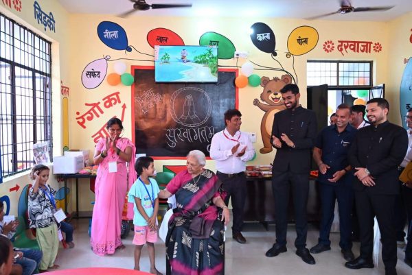 अयोध्या धाम में 30 नवनिर्मित आंगनबाड़ी केंद्रों का राज्यपाल आनंदीबेन पटेल ने किया उद्घाटन