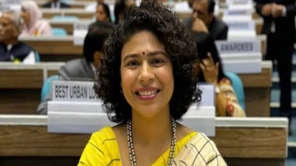 बहराइच दौरे पर आयुक्त दुर्गा शक्ति नागपाल, जनसुनवाई से लेकर निर्माण परियोजनाओं का करेंगी निरीक्षण