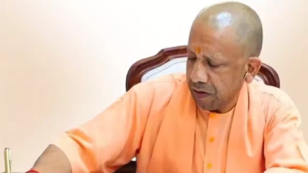 रक्षाबंधन पर CM योगी की प्रदेशवासियों को पाती, बहन-बेटियों की सुरक्षा और सम्मान का दिलाया संकल्प
