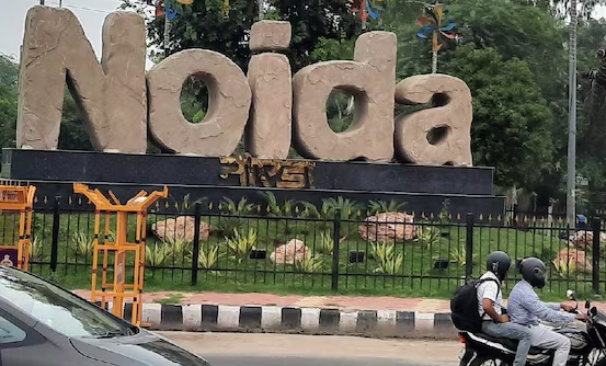 स्वच्छ वायु सर्वेक्षण 2026 में नोएडा की रैंकिंग सुधरी, देश में 8वें स्थान पर पहुंचा
