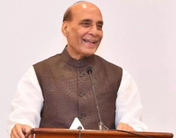 रक्षा मंत्री राजनाथ सिंह का दो दिवसीय वाराणसी दौरा आज, पीएम मोदी के जन्मदिन कार्यक्रम में होंगे शामिल