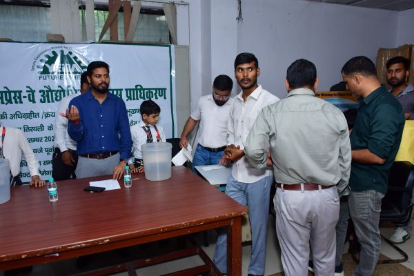 यमुना एक्सप्रेसवे क्षेत्र के 320 किसानों को 7 प्रतिशत आबादी भूखंडों का आवंटन