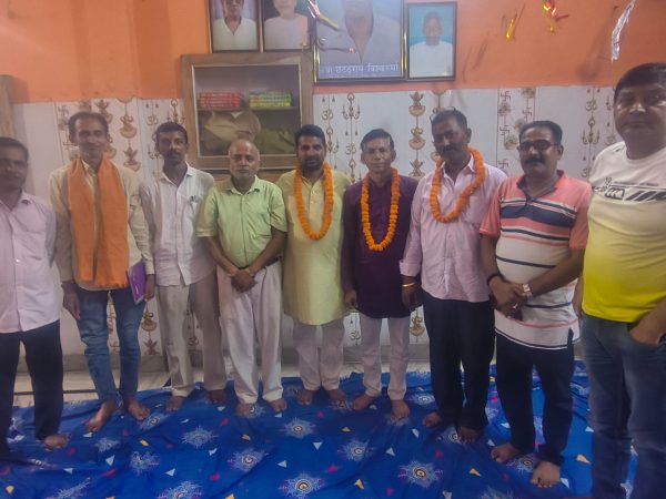 सेवरही में व्यापार मंडल की नई कार्यकारिणी गठित, व्यापारियों की एकजुटता पर जोर