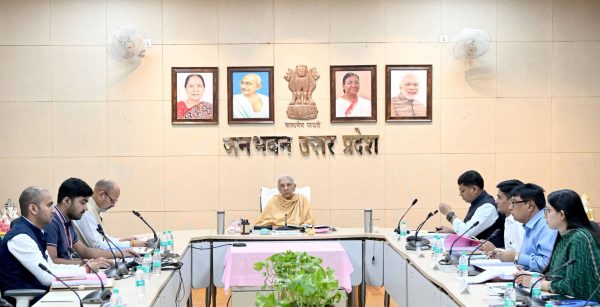 राज्यपाल आनंदीबेन पटेल ने सांस्कृतिक कार्यक्रमों में बच्चों और युवाओं की भागीदारी बढ़ाने पर दिया जोर