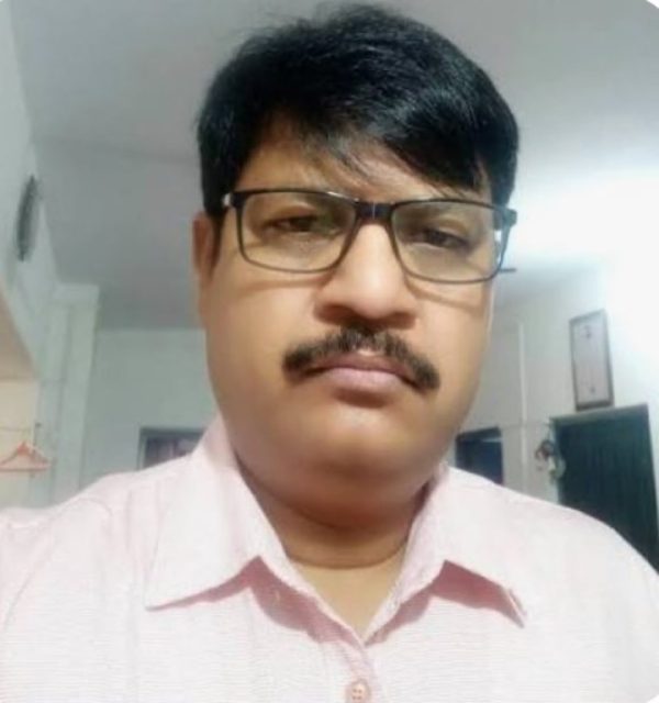 PCS अधिकारी हरीश चंद्र बर्खास्त, नोएडा लीजबैक प्रकरण में यूपी सरकार की बड़ी कार्रवाई