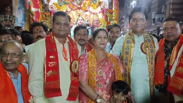 कासगंज में 114 झांकियों के साथ निकली भगवान श्रीराम की भव्य राजगद्दी शोभायात्रा, हजारों श्रद्धालुओं ने किए दर्शन