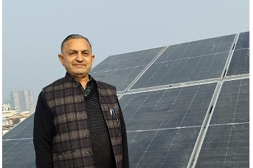 PM सूर्य घर योजना से यतीश शर्मा के घर पहुंची सौर ऊर्जा, सरकार से मिली ₹1.08 लाख की सब्सिडी