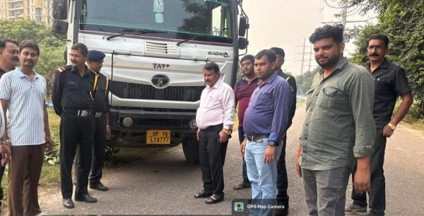 ग्रेटर नोएडा में अवैध डंपिंग पर कार्रवाई, एम्स गोल्ड होम पर जुर्माना
