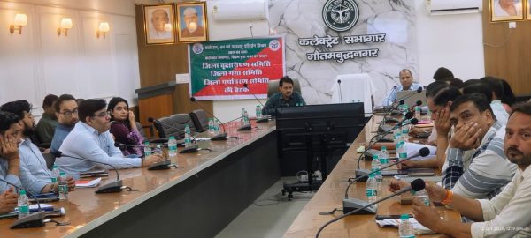 पौधों की जियो-टैगिंग शत-प्रतिशत करने के निर्देश, धूल और प्रदूषण पर नियंत्रण के लिए सख्ती