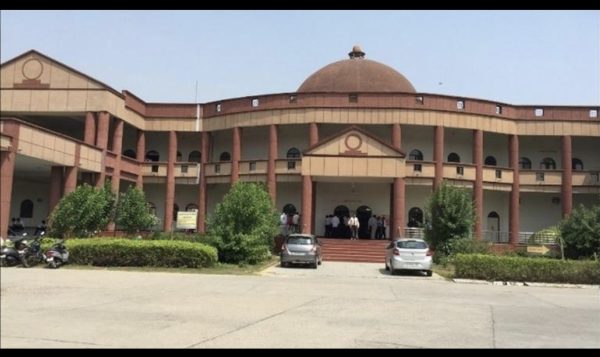 नोएडा में 1 नवंबर को लगेगा मेगा विधिक सहायता शिविर, सरकारी योजनाओं का भी मिलेगा लाभ