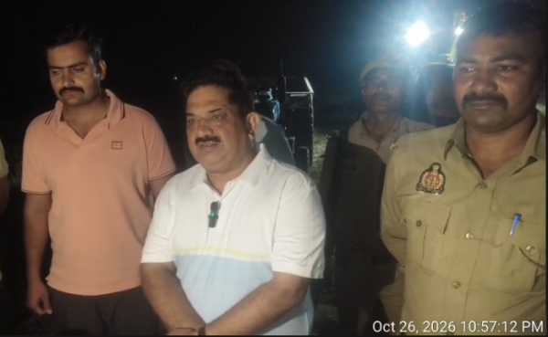 हमीरपुर में आधी रात SDM की छापेमारी, JCB समेत 4 ट्रैक्टर-ट्रॉलियां जब्त; छह लोगों को हिरासत में लेने की सूचना
