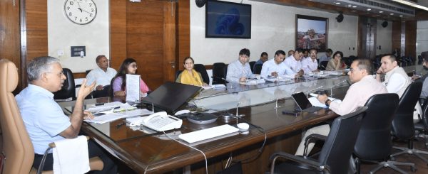 यूपी की 4 औद्योगिक इकाइयों को मिलेंगे 56.25 करोड़ रुपये, मुख्य सचिव की बैठक में प्रस्ताव मंजूर
