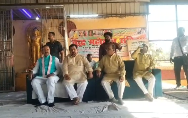 संकिसा बौद्ध स्तूप पहुंचे डिप्टी सीएम केशव प्रसाद मौर्य, विपक्ष पर साधा निशाना