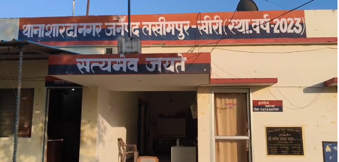 Gas Cylinder Blast: ओमनी वैन में गैस भरते समय ब्लास्ट हुआ सिलेंडर, आग की चपेट में आए कई घर