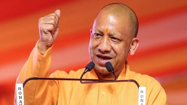 किसानों के खाते में आएंगे ₹493 करोड़! CM योगी सोमवार को 9.18 लाख किसानों को देंगे फसल नुकसान का अनुदान